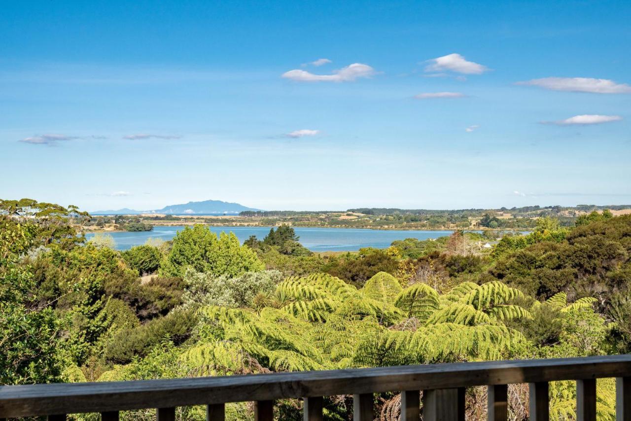 Tui & Nikau Cabins Mangawhai Exterior photo